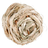 Ball mit Schelle, Gras